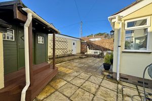 Gardens- click for photo gallery